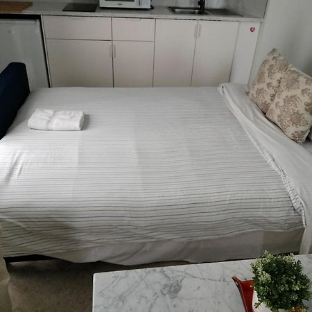 Petit Sagasta Apartamentos-Sagasta เซบีญา ภายนอก รูปภาพ